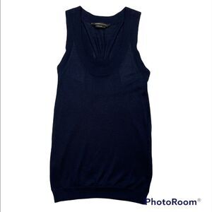 𝅺bcbgmaxazria Sweater Tank Top in Navy, size S - VGUC